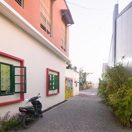 Reddoorz Plus Syariah Near Alun Alun Sampang Sampang  Exteriör bild