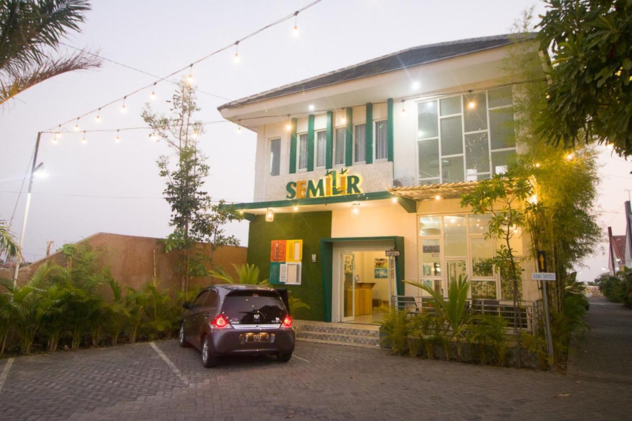 Reddoorz Plus Syariah Near Alun Alun Sampang Sampang  Exteriör bild